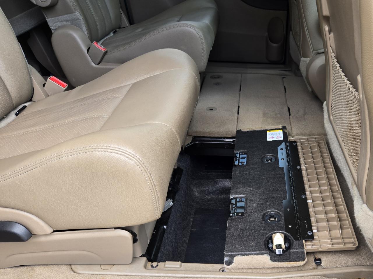 Chrysler Town & Country Touring-L 2016