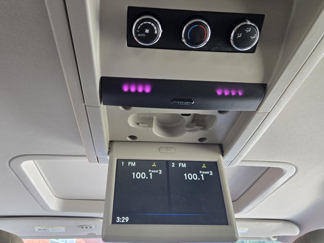 Chrysler Town & Country Touring-L 2016