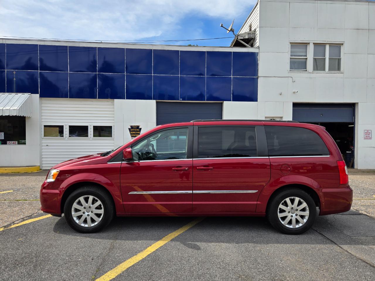 Chrysler Town & Country Touring 2014