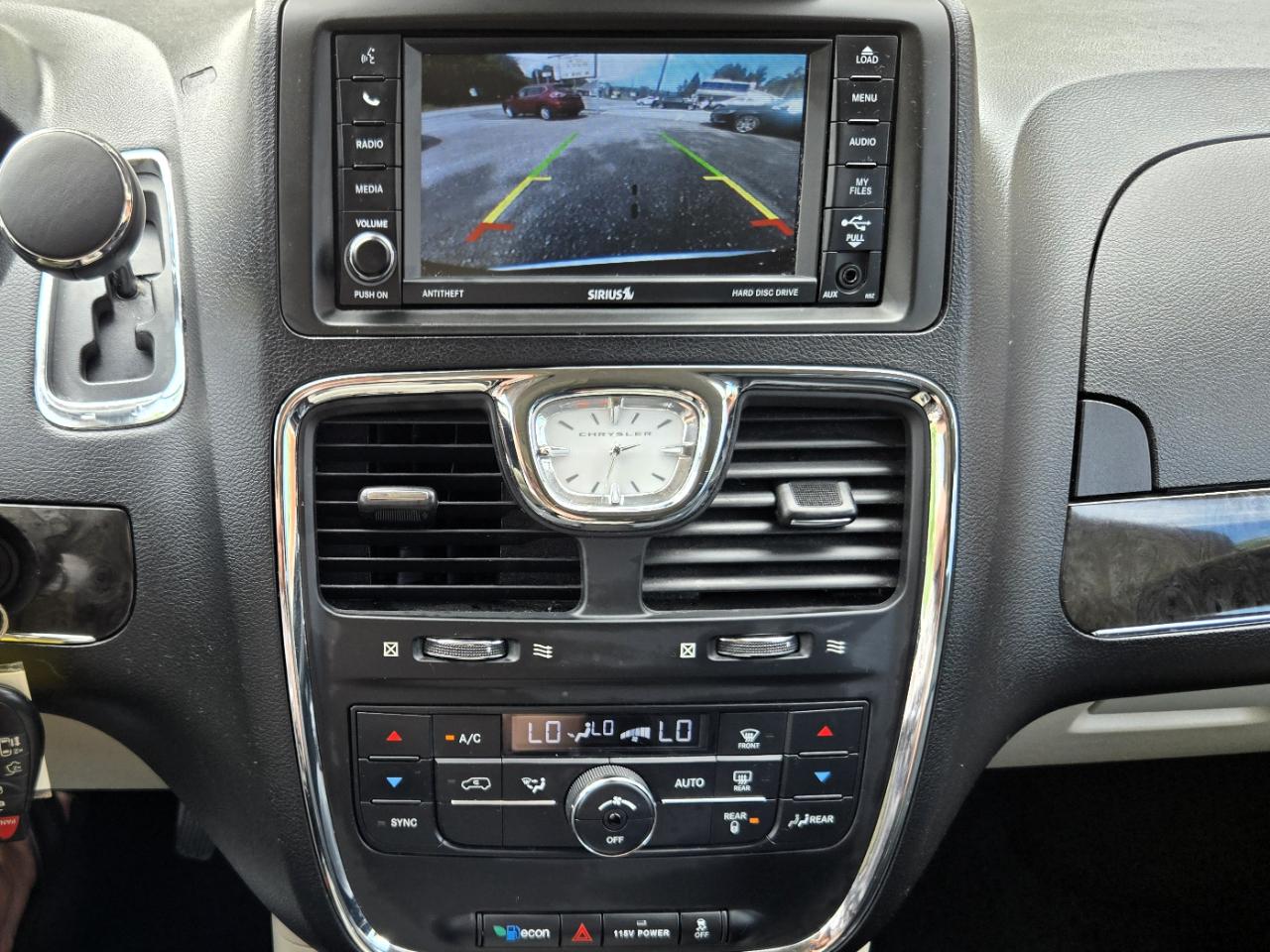 Chrysler Town & Country Touring 2014