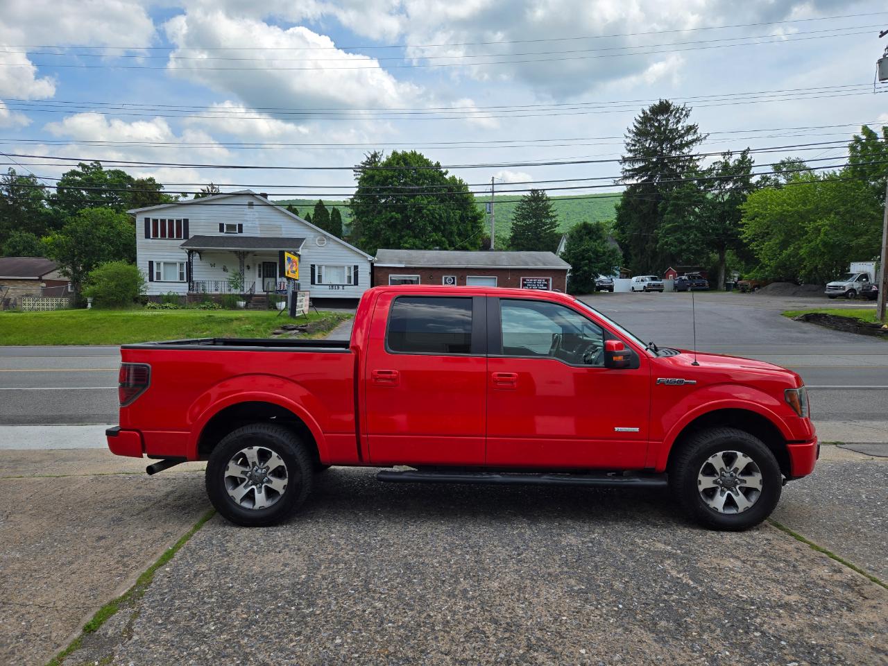 Ford F-150 FX4 SuperCrew 5.5-ft. Bed 4WD 2012