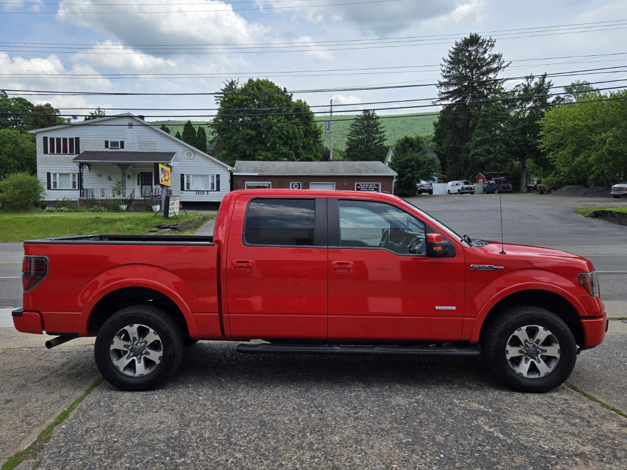 Ford F-150 FX4 SuperCrew 5.5-ft. Bed 4WD 2012