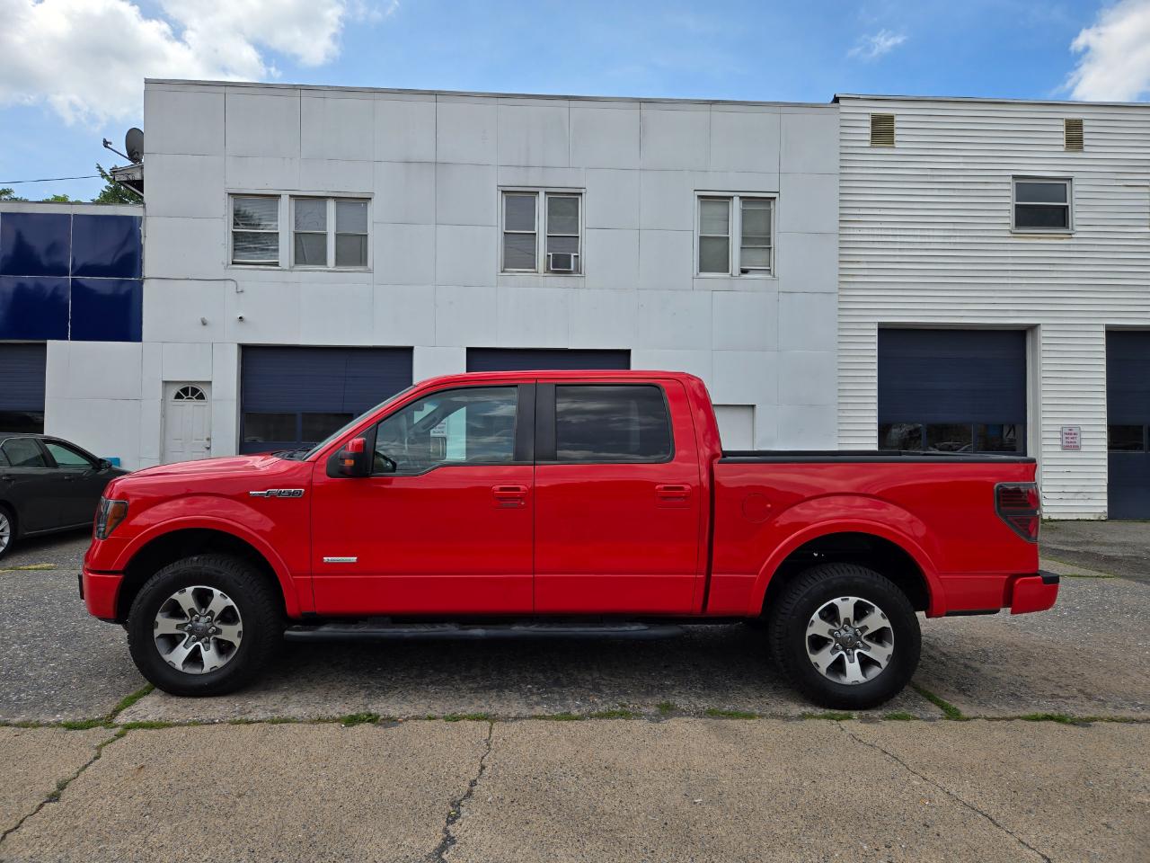 Ford F-150 FX4 SuperCrew 5.5-ft. Bed 4WD 2012