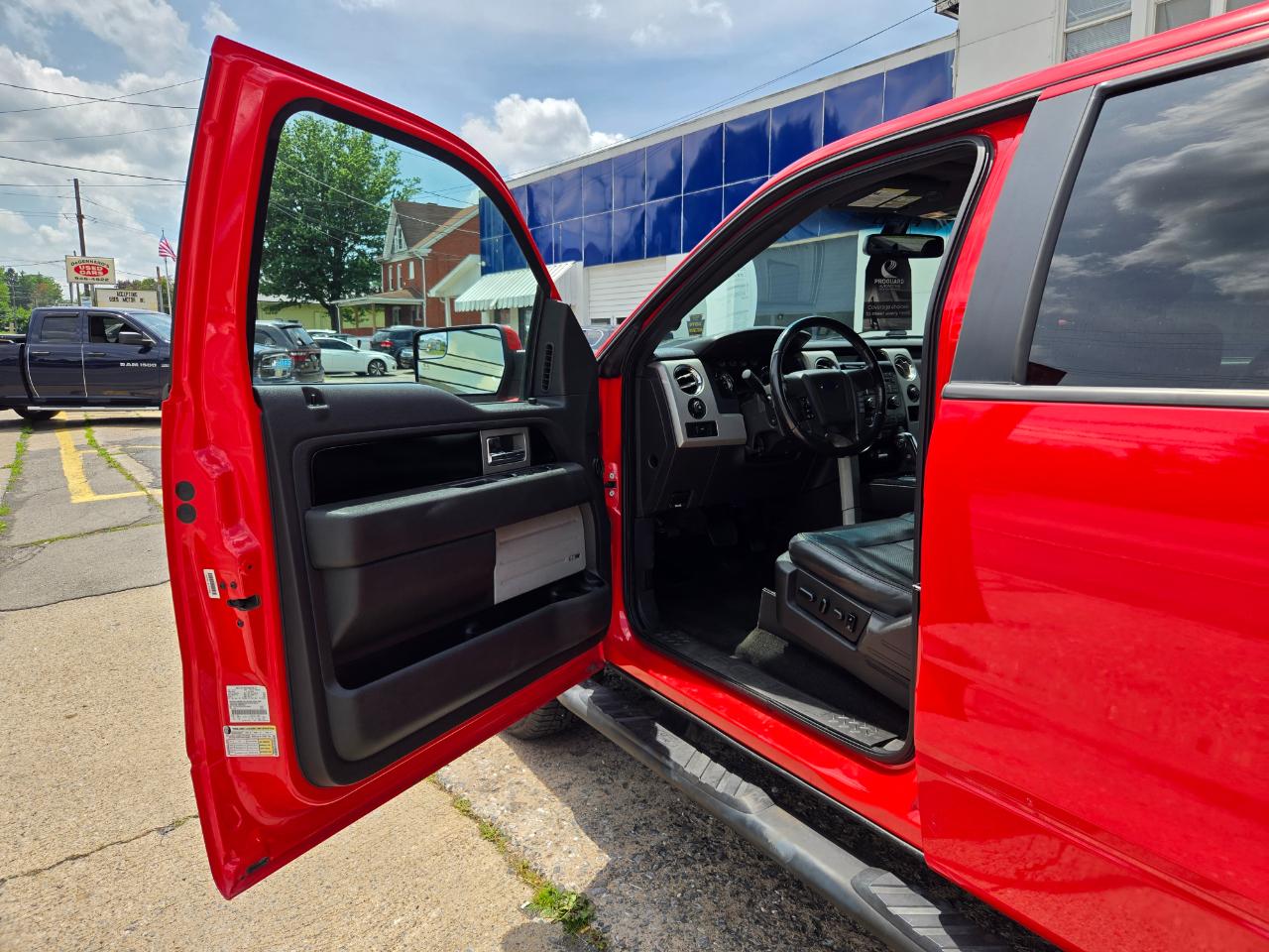 Ford F-150 FX4 SuperCrew 5.5-ft. Bed 4WD 2012