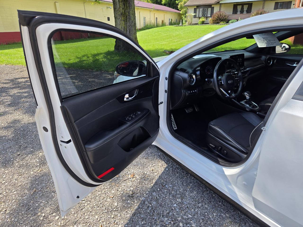 Kia Forte GT-Line 2021