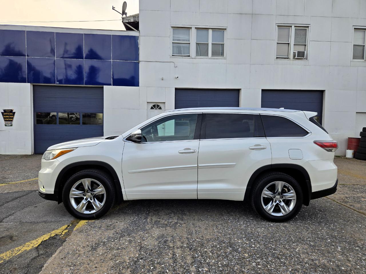 Toyota Highlander Limited AWD V6 2015