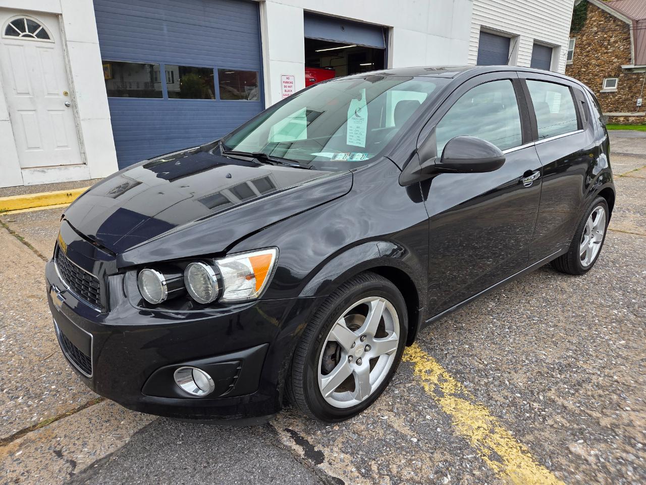 Chevrolet Sonic LTZ Auto 5-Door 2014