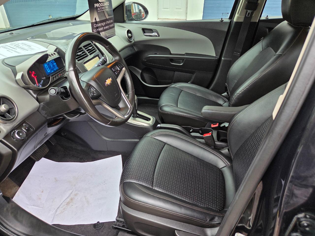 Chevrolet Sonic LTZ Auto 5-Door 2014