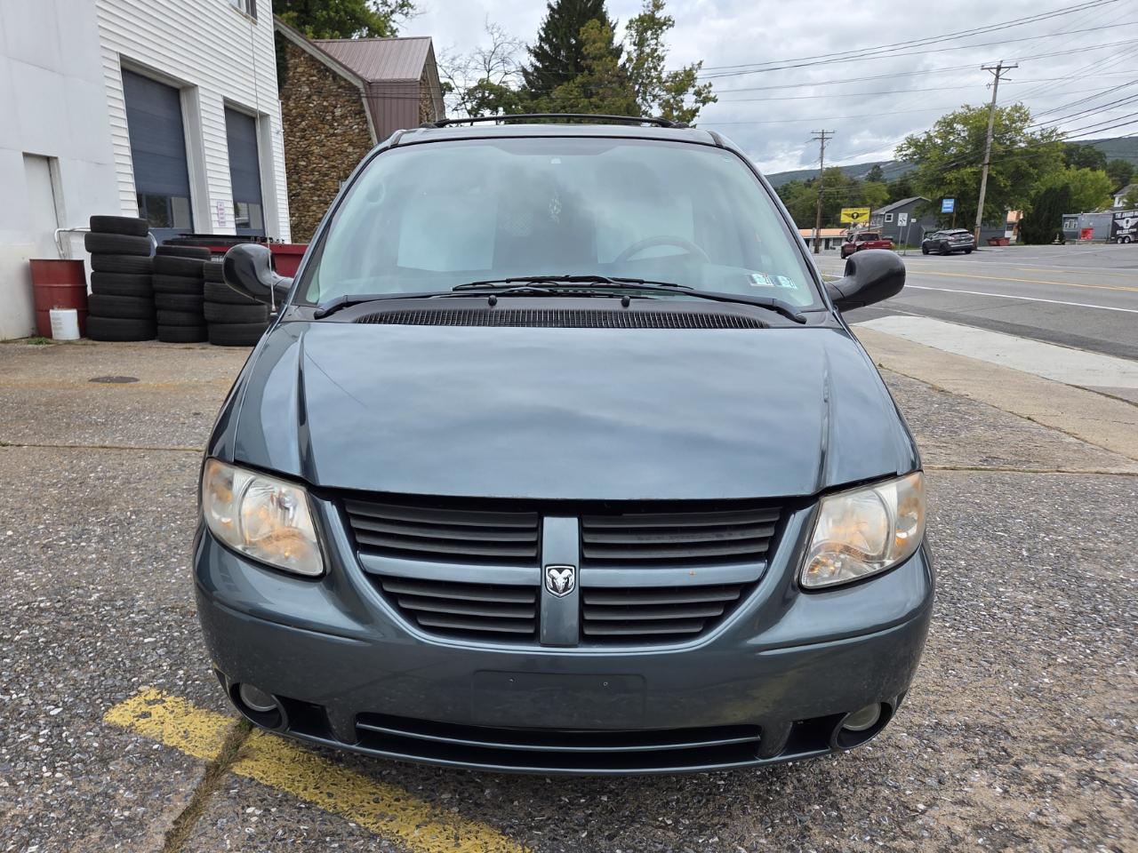 Dodge Grand Caravan SXT 2006