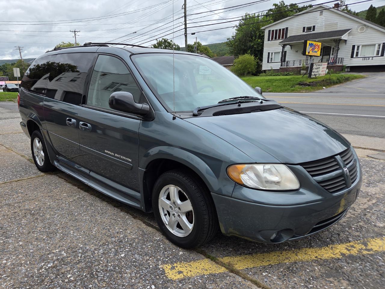 Dodge Grand Caravan SXT 2006