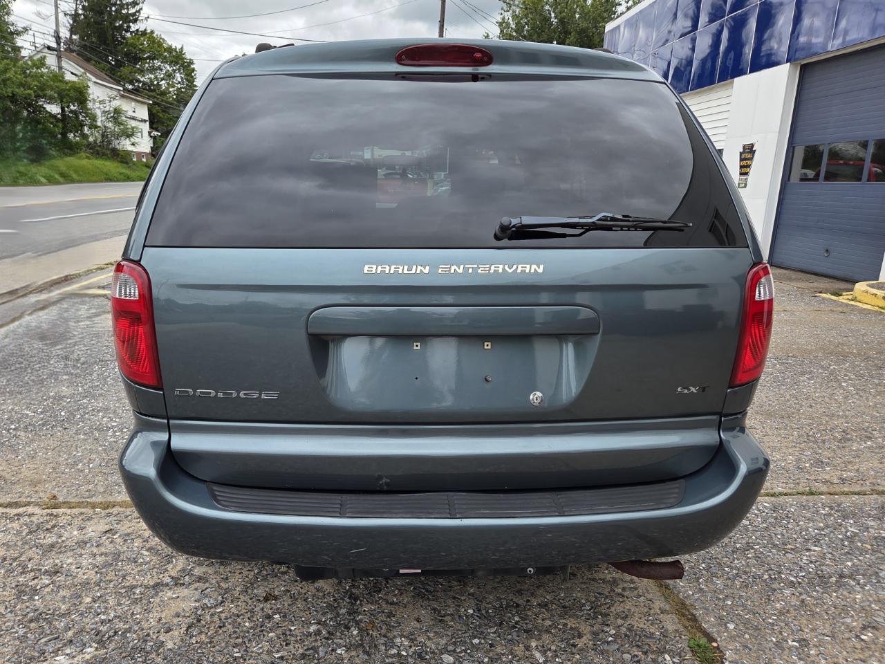 Dodge Grand Caravan SXT 2006