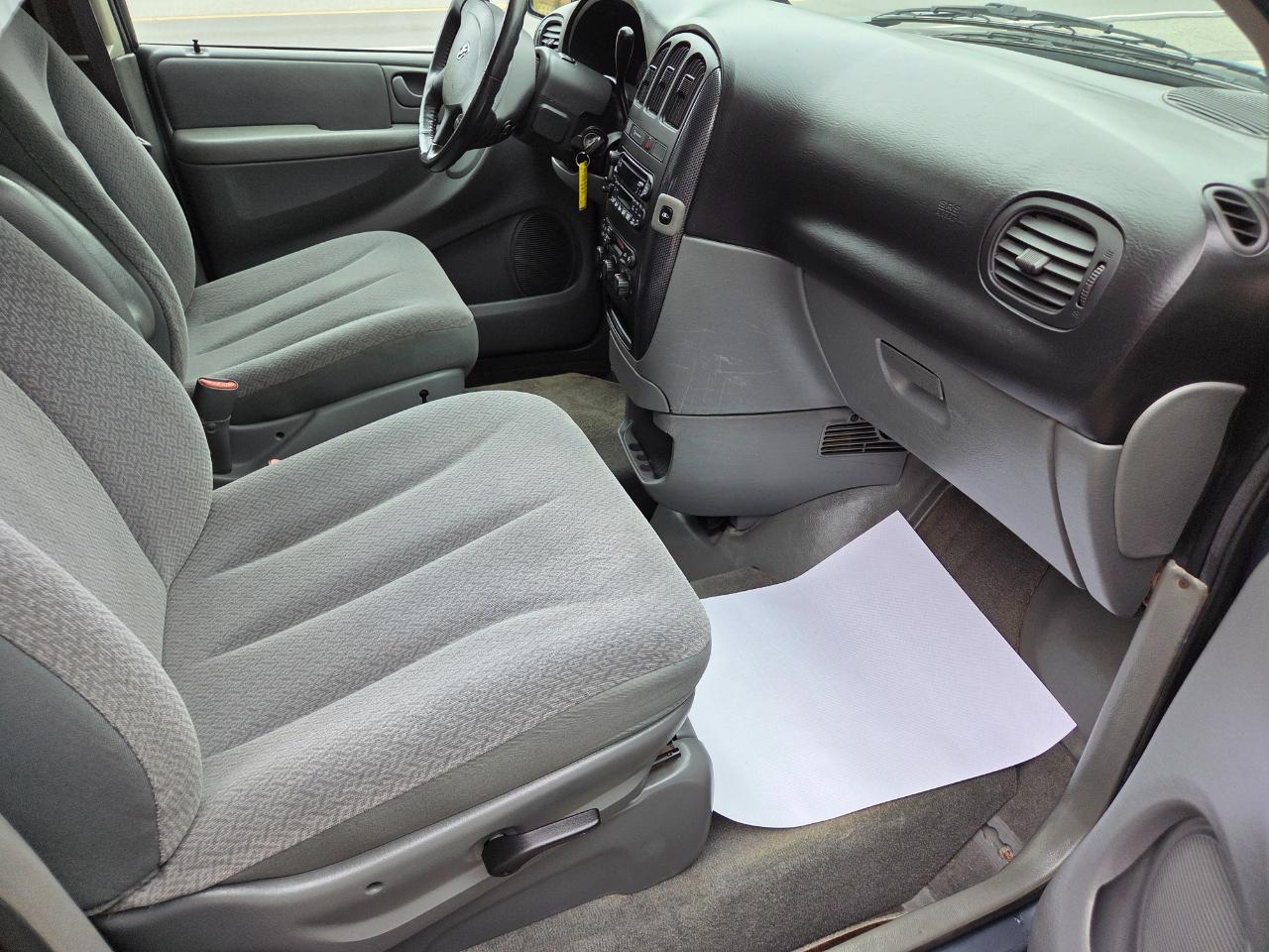 Dodge Grand Caravan SXT 2006