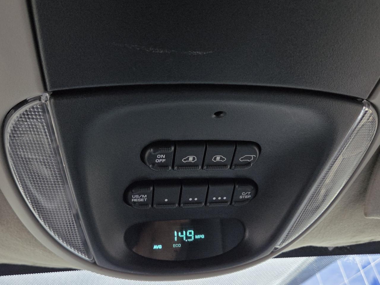 Dodge Grand Caravan SXT 2006