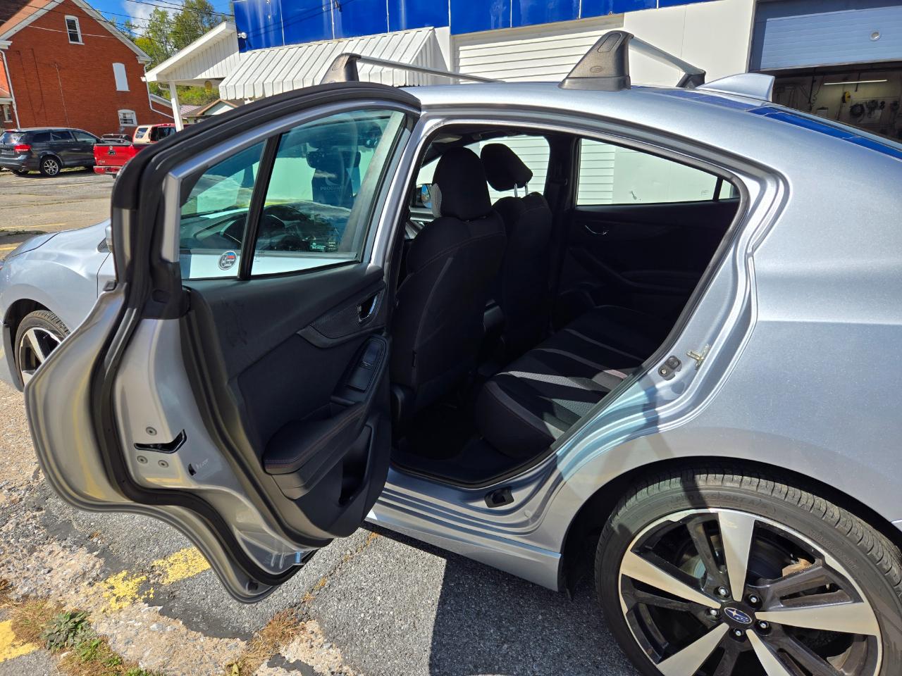 Subaru Impreza 2.0i Sport CVT 4-Door 2019