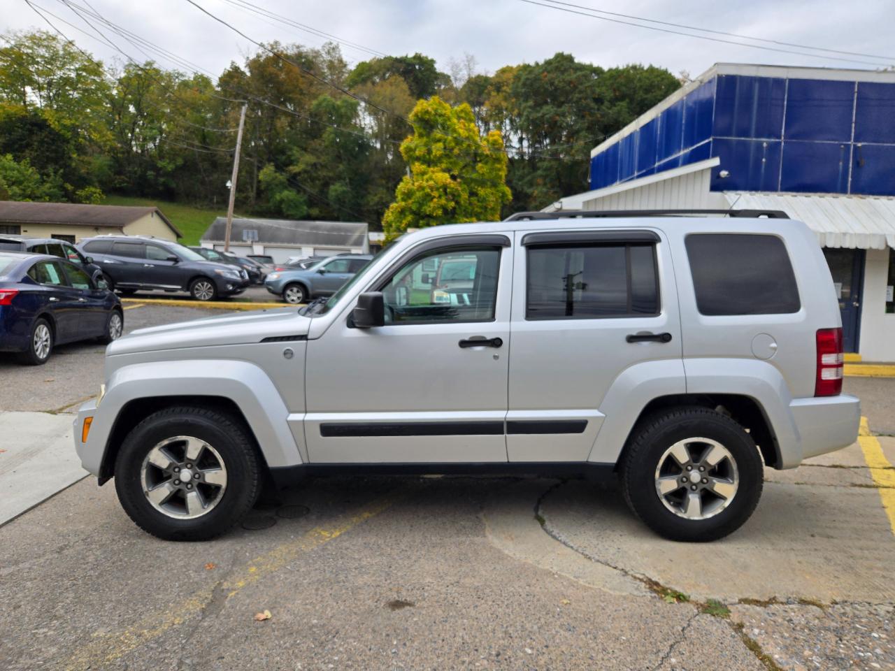 Jeep Liberty Sport 4WD 2008