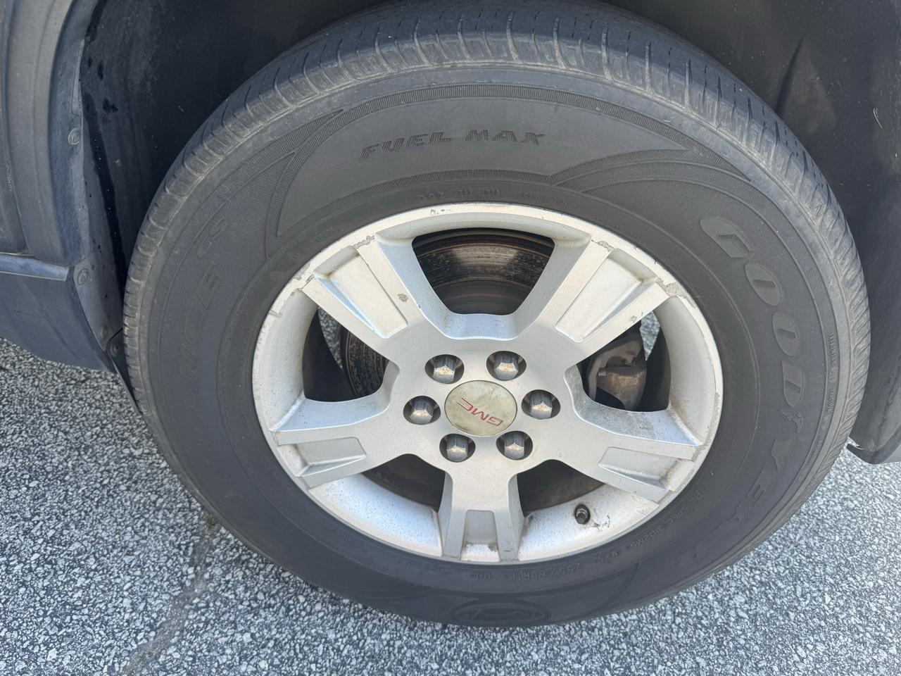 GMC Acadia FWD 4dr SLE 2007
