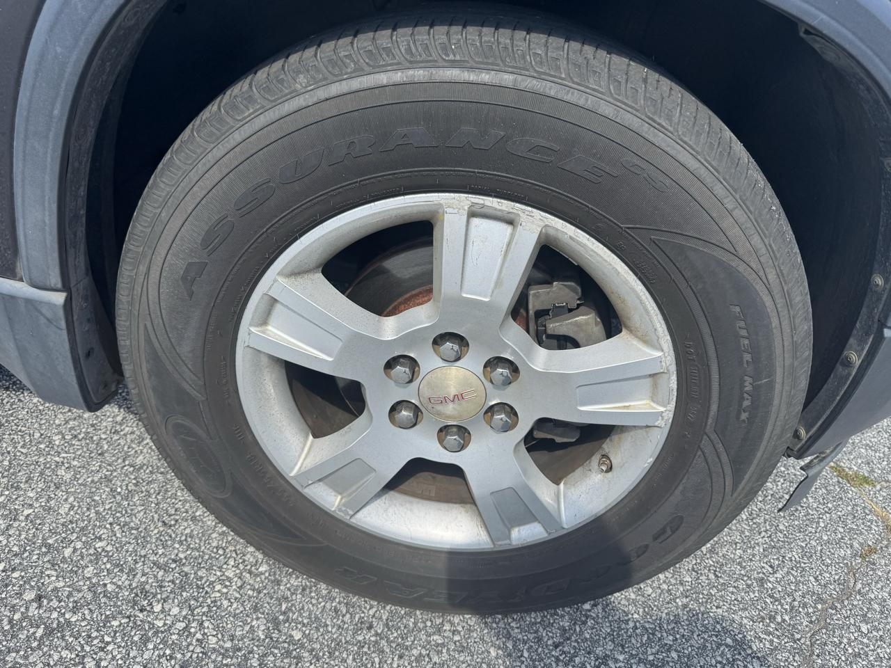GMC Acadia FWD 4dr SLE 2007
