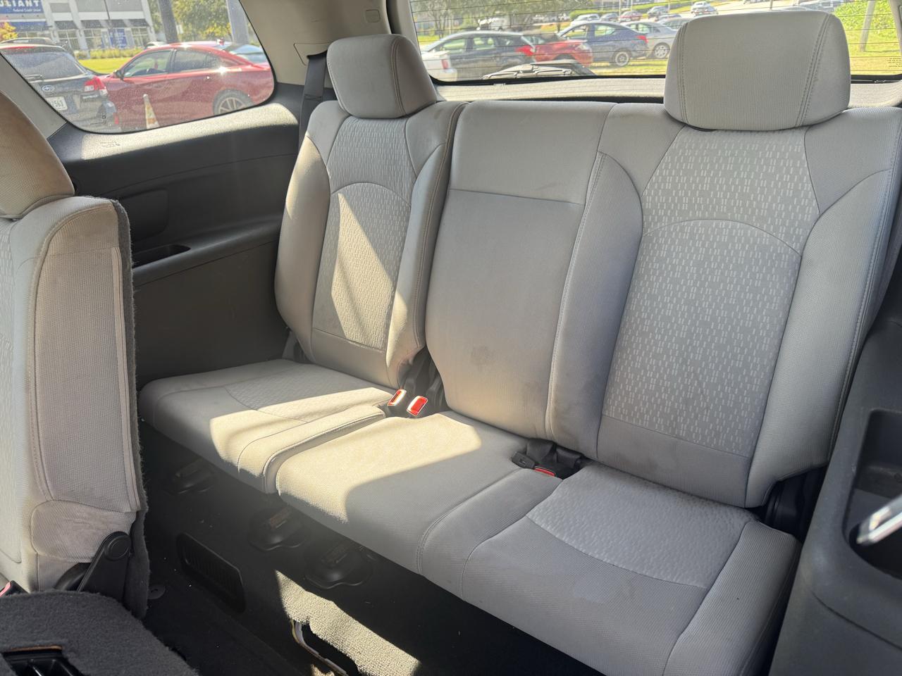 GMC Acadia FWD 4dr SLE 2007