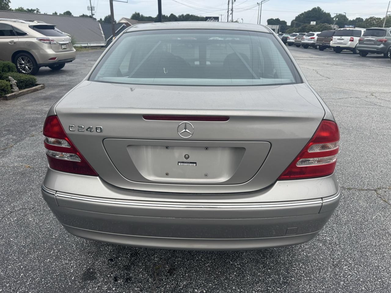 Mercedes-Benz C-Class 4dr Sdn 2.6L 2003