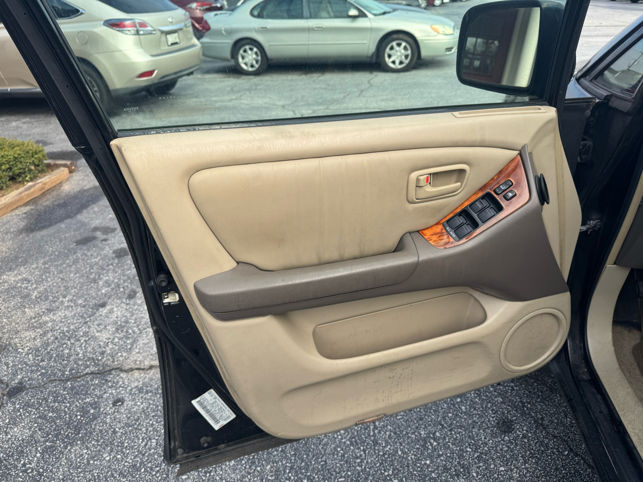 Lexus RX 300 FWD 1999