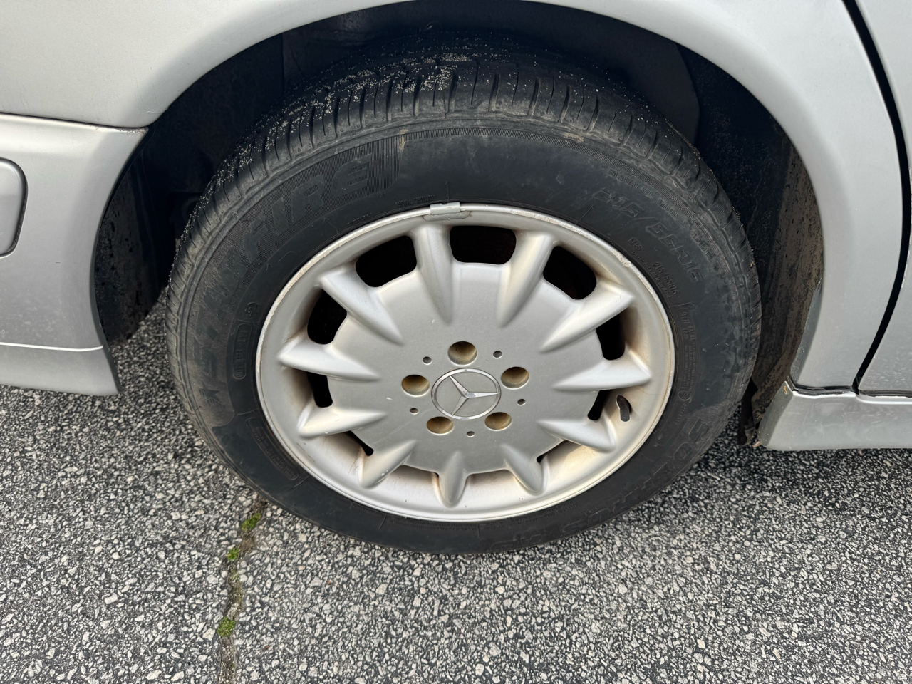 Mercedes-Benz E-Class Wagon E320 2002