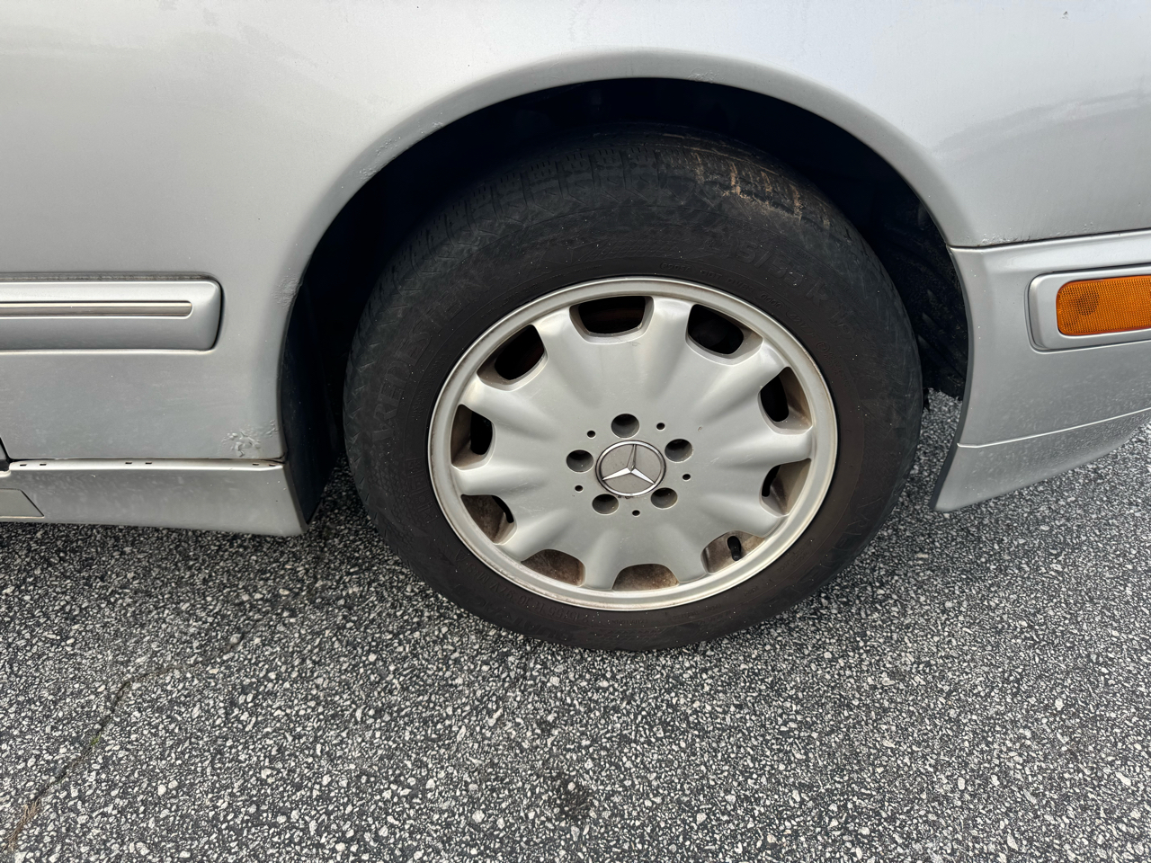 Mercedes-Benz E-Class Wagon E320 2002