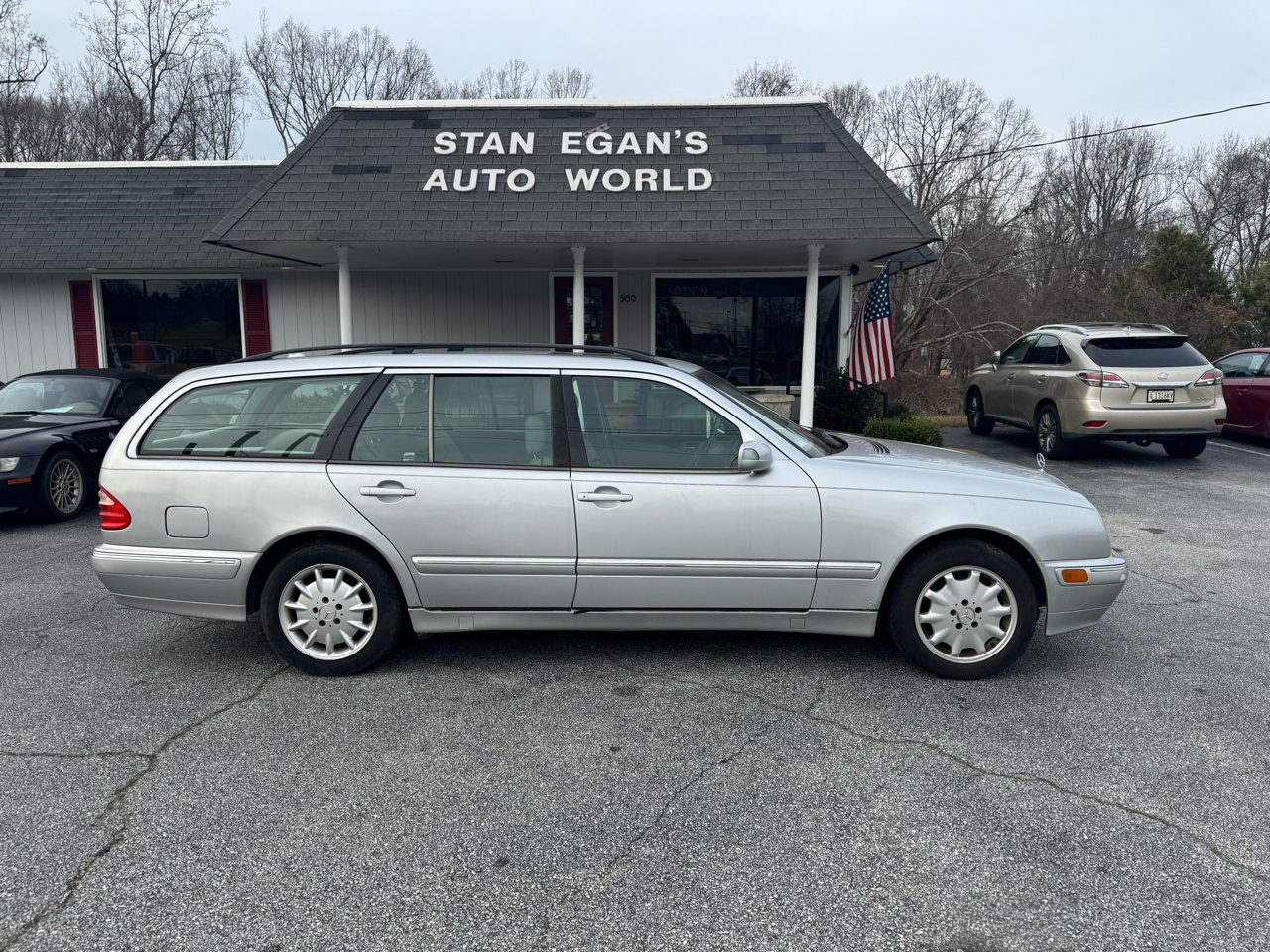 Mercedes-Benz E-Class Wagon E320 2002