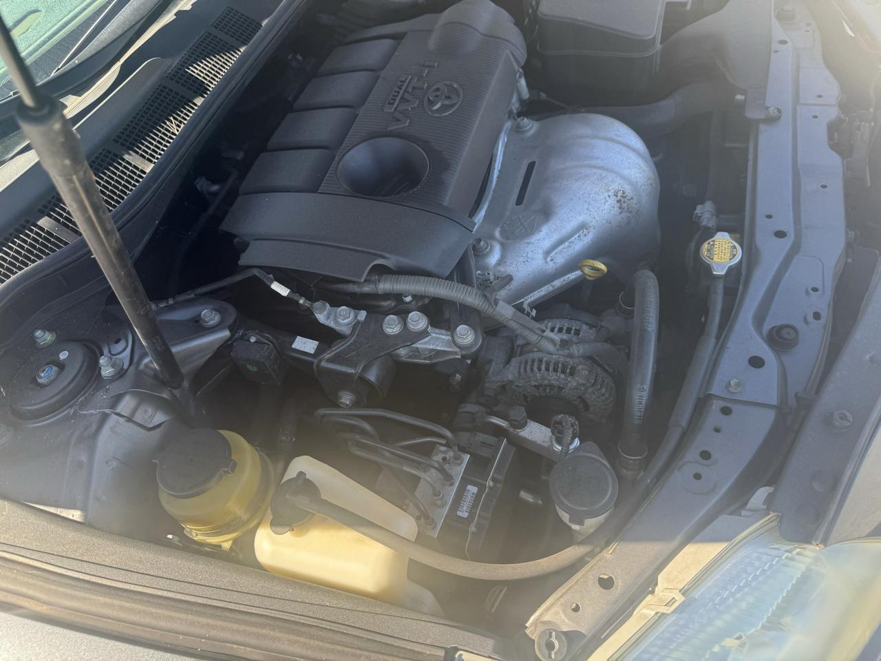 Toyota Camry Base 6-Spd AT 2011