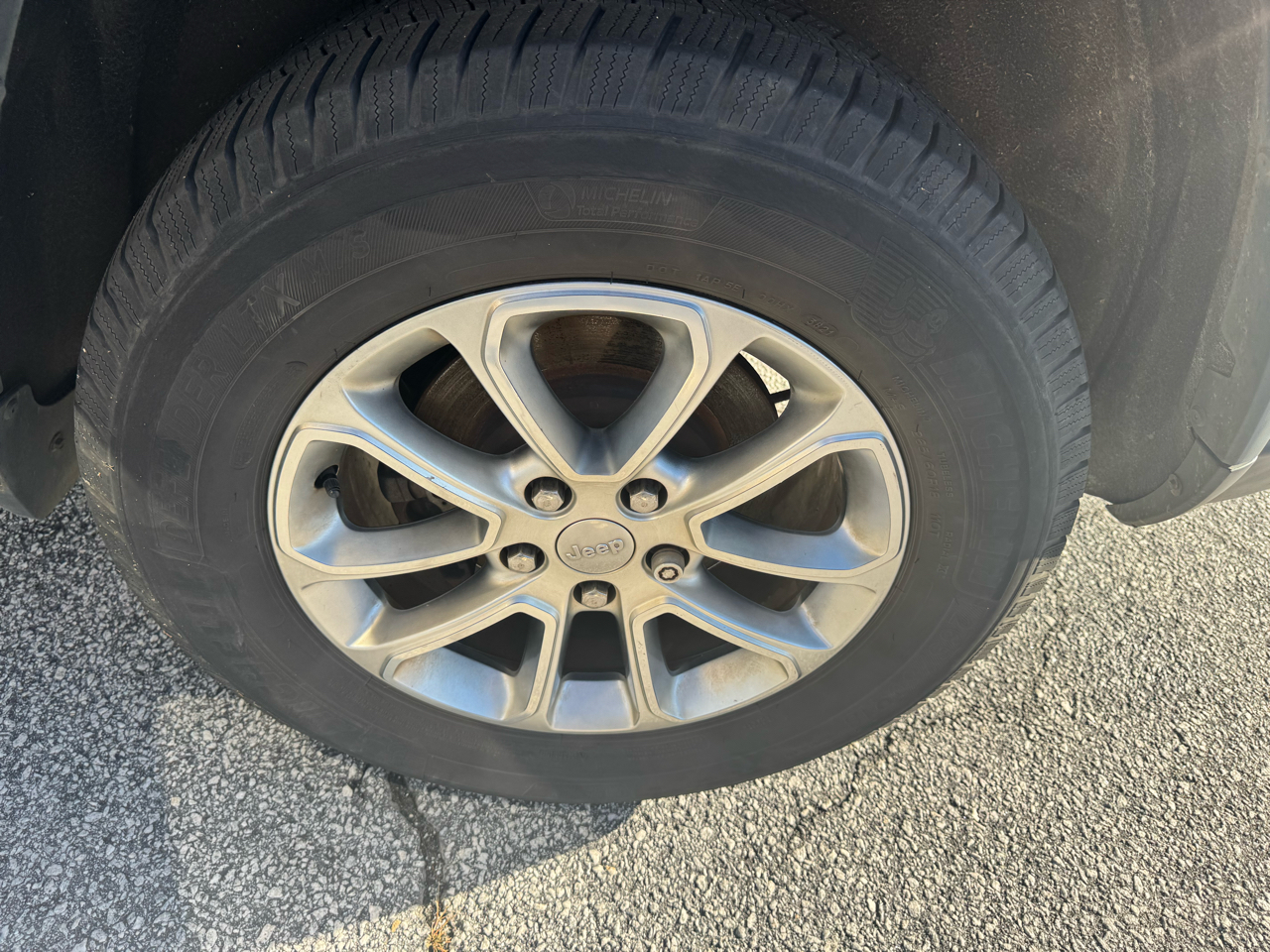 Jeep Grand Cherokee Limited 2WD 2014 Jeep Grand Cherokee Limited 2WD 2014