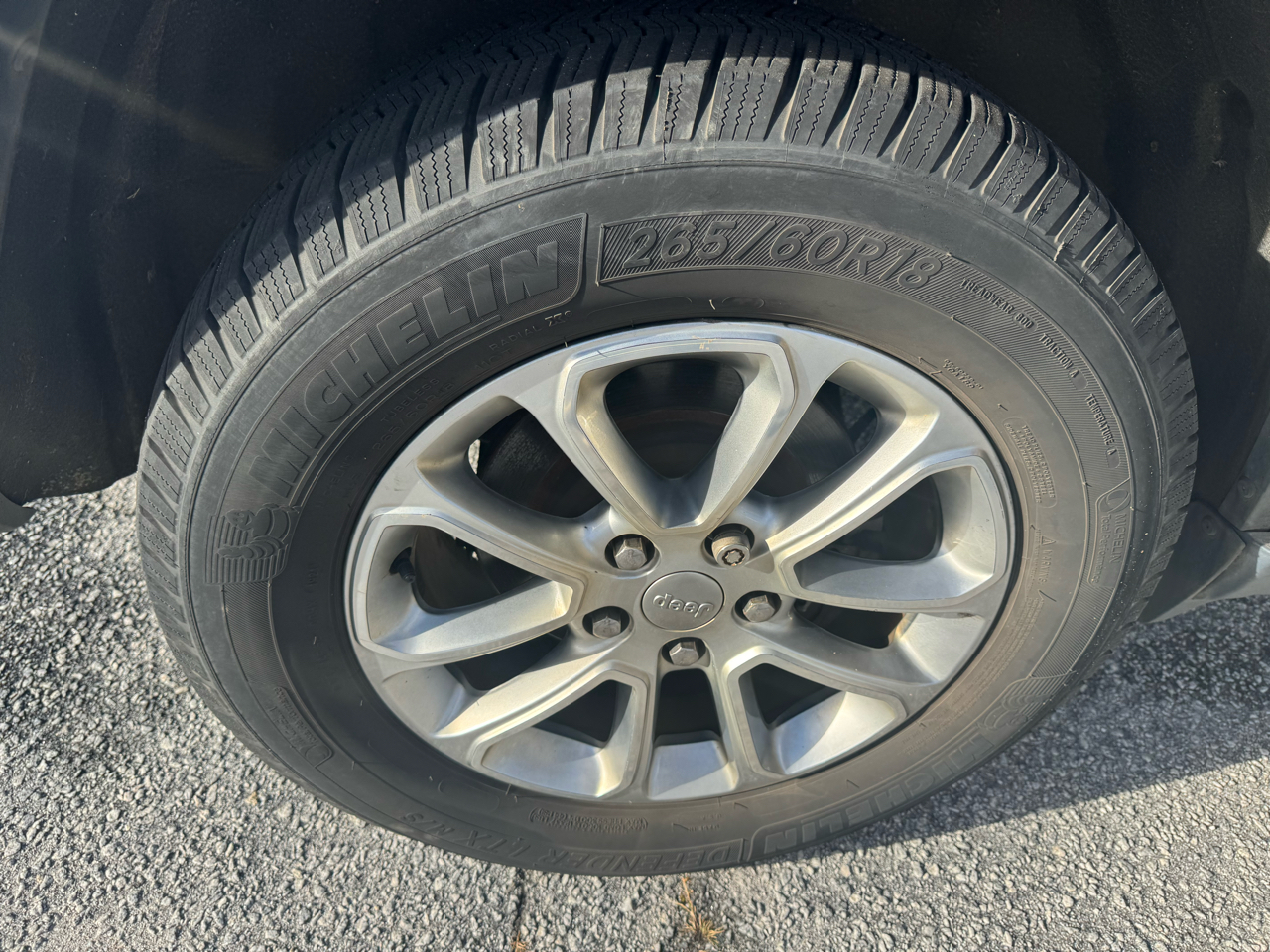 Jeep Grand Cherokee Limited 2WD 2014 Jeep Grand Cherokee Limited 2WD 2014