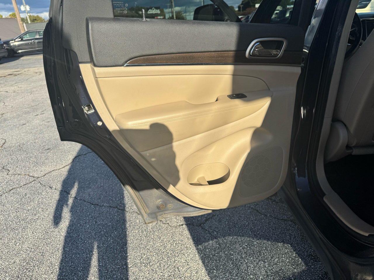 Jeep Grand Cherokee Limited 2WD 2014 Jeep Grand Cherokee Limited 2WD 2014