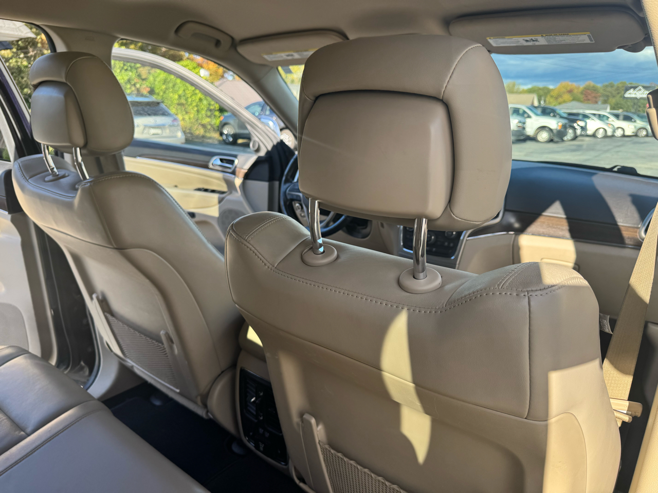 Jeep Grand Cherokee Limited 2WD 2014 Jeep Grand Cherokee Limited 2WD 2014