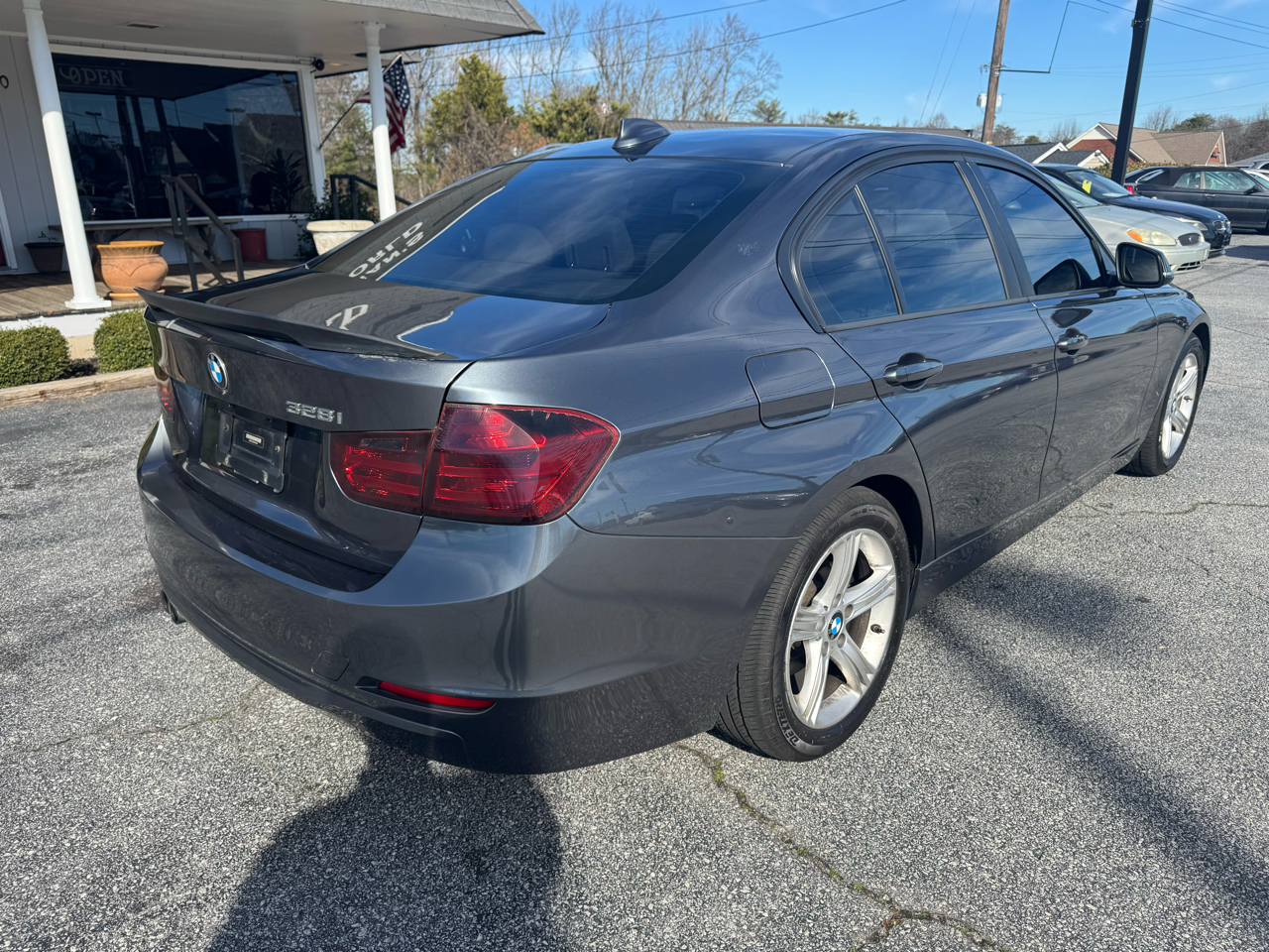 BMW 3-Series 328i Sedan 2013