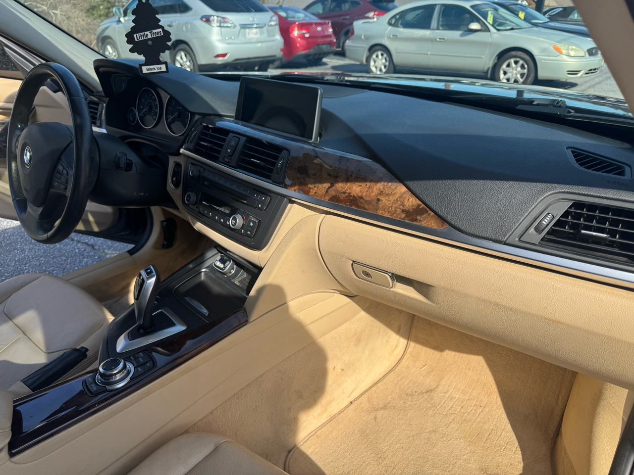 BMW 3-Series 328i Sedan 2013