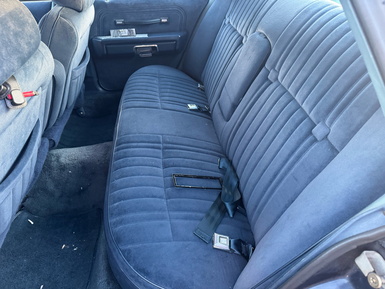 Ford Crown Victoria LX 4-Door 1987