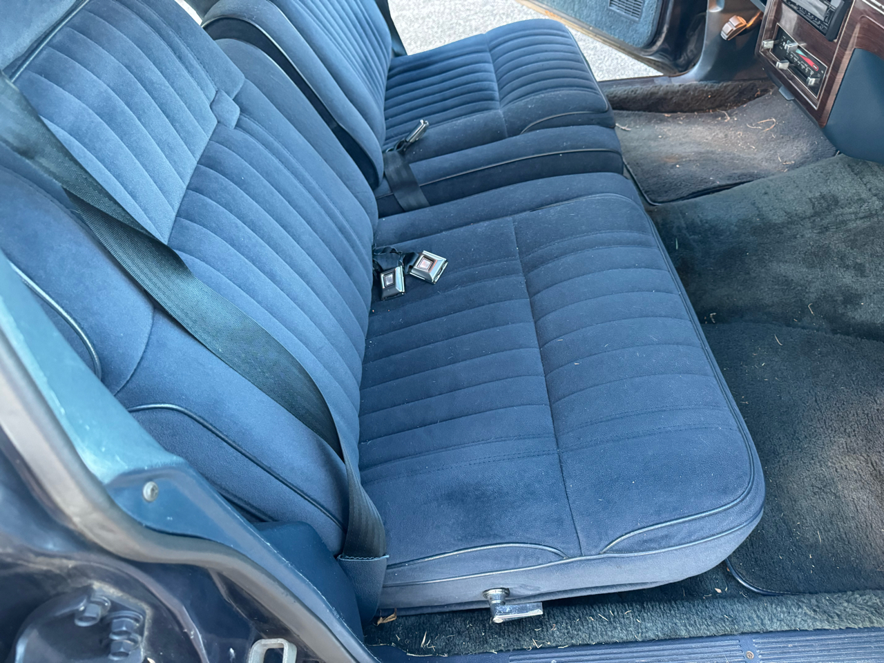 Ford Crown Victoria LX 4-Door 1987