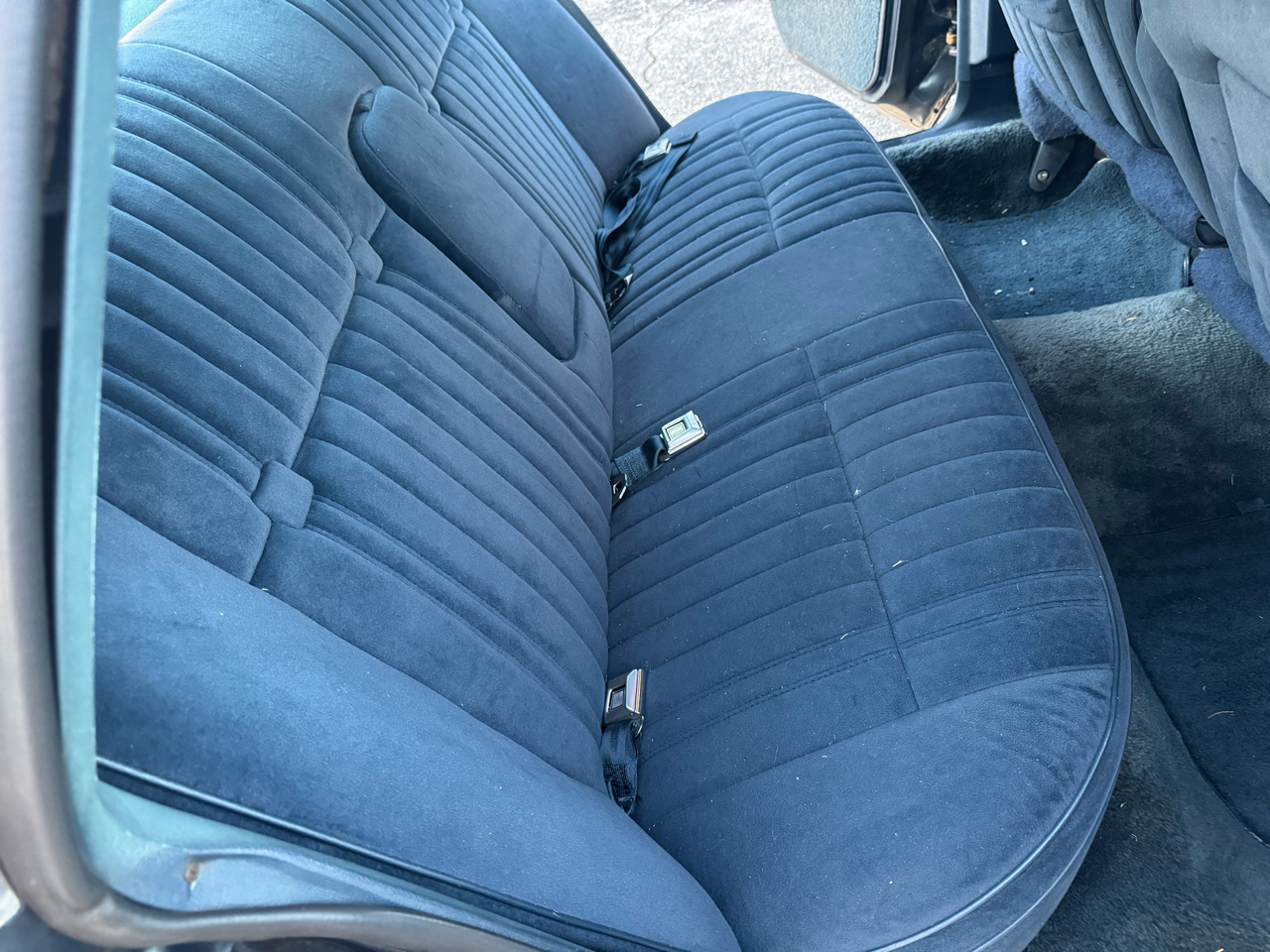 Ford Crown Victoria LX 4-Door 1987