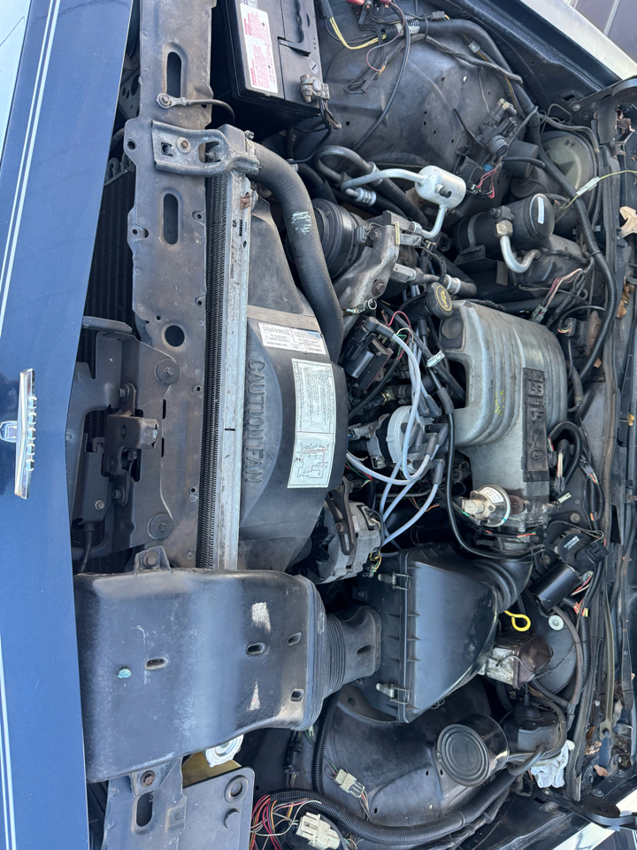 Ford Crown Victoria LX 4-Door 1987