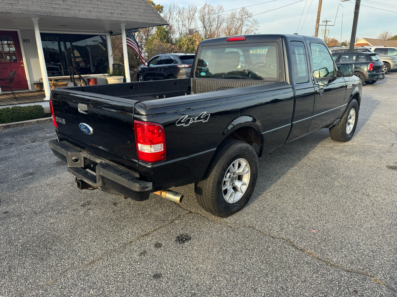 Ford Ranger 2dr Supercab 126" WB XLT 4WD 2011