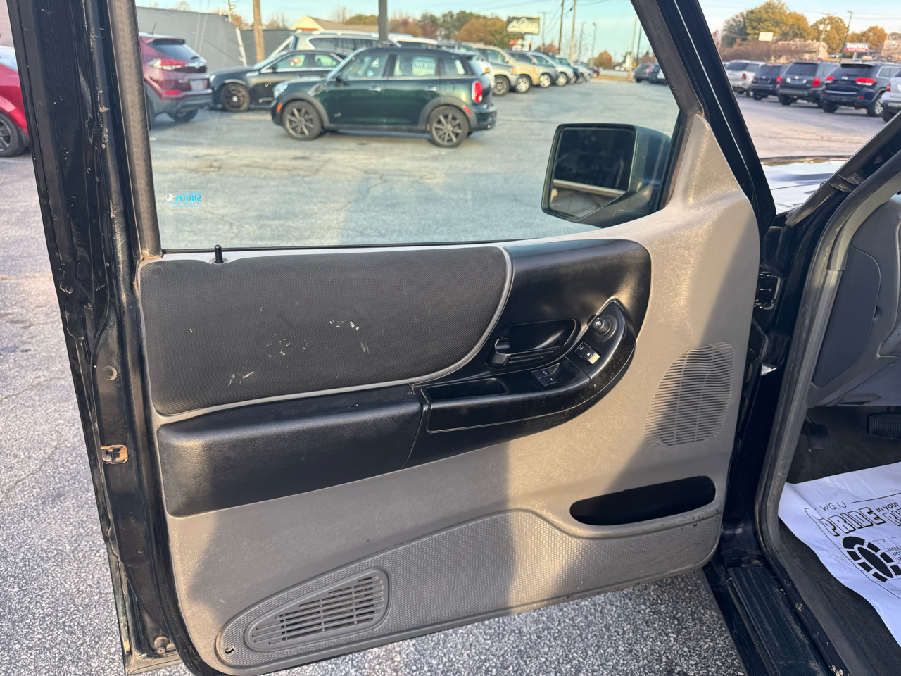 Ford Ranger 2dr Supercab 126" WB XLT 4WD 2011