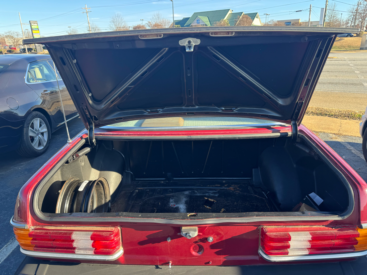 Mercedes-Benz 300 CD  1977