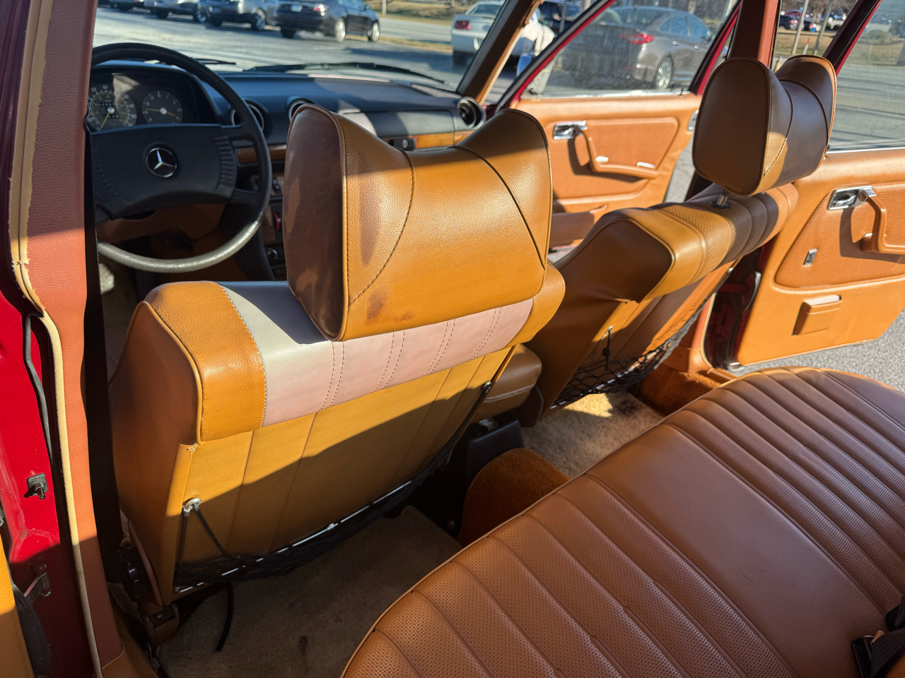 Mercedes-Benz 300 CD  1977