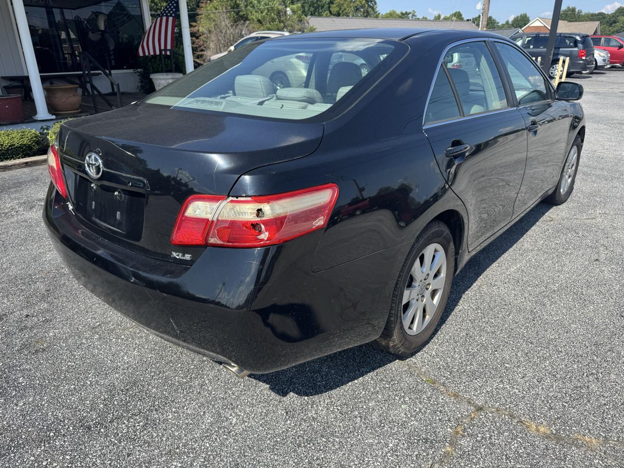 Toyota Camry LE V6 6-Spd AT 2009