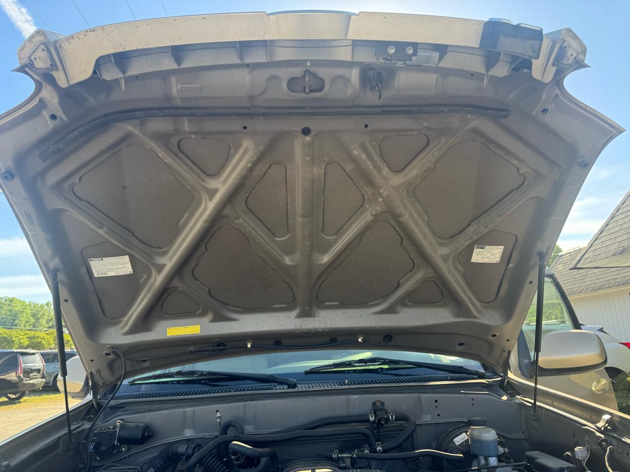 Toyota Sequoia SR5 2WD 2005