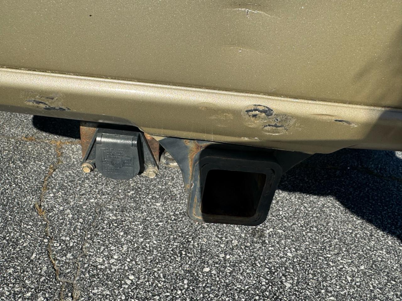 Toyota Sequoia SR5 2WD 2005