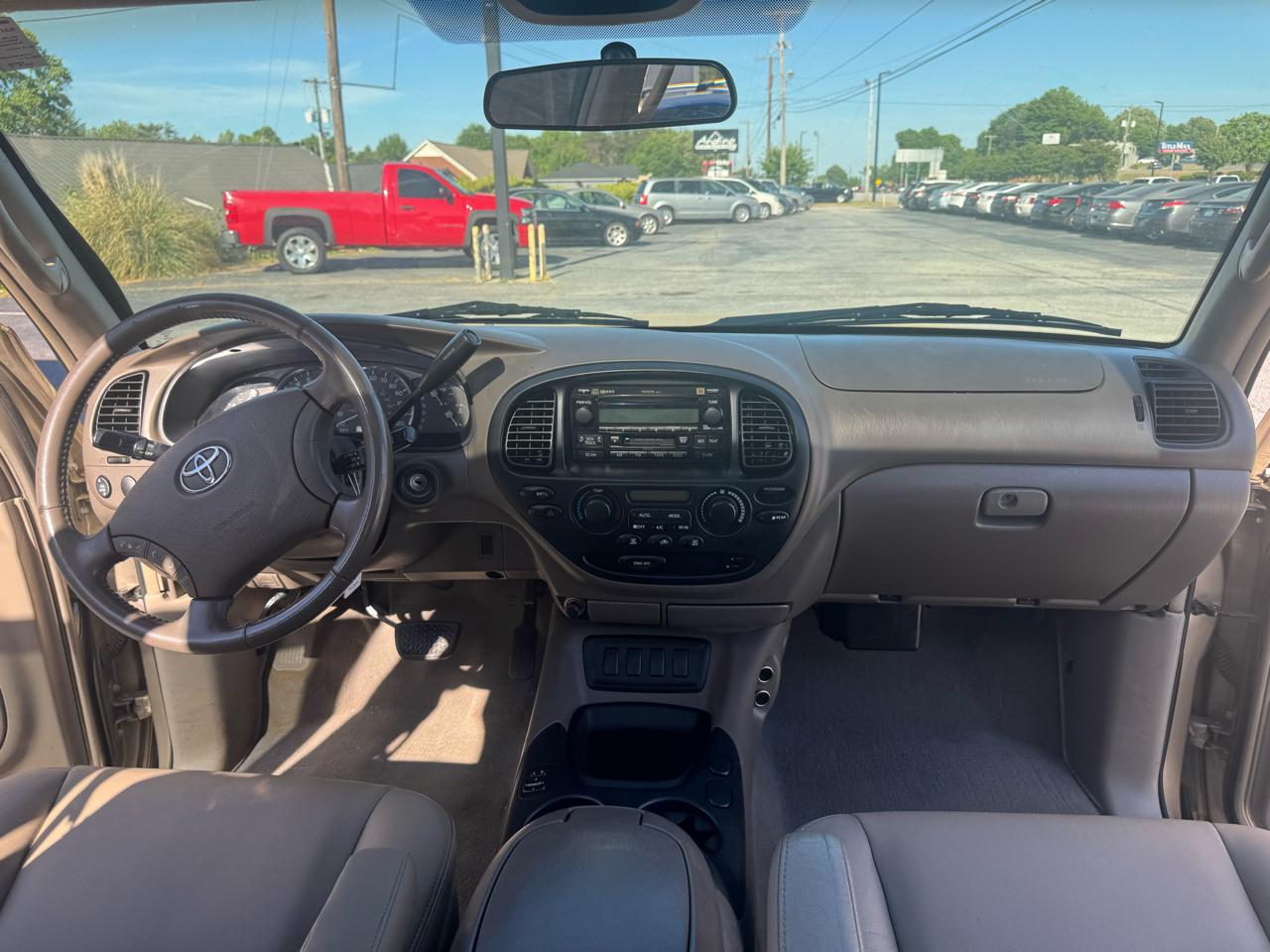 Toyota Sequoia SR5 2WD 2005