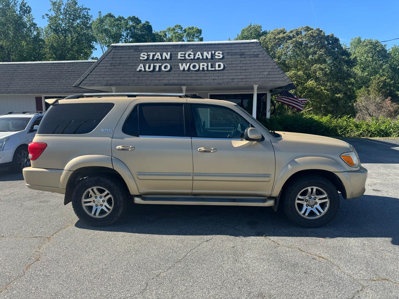 Toyota Sequoia SR5 2WD 2005