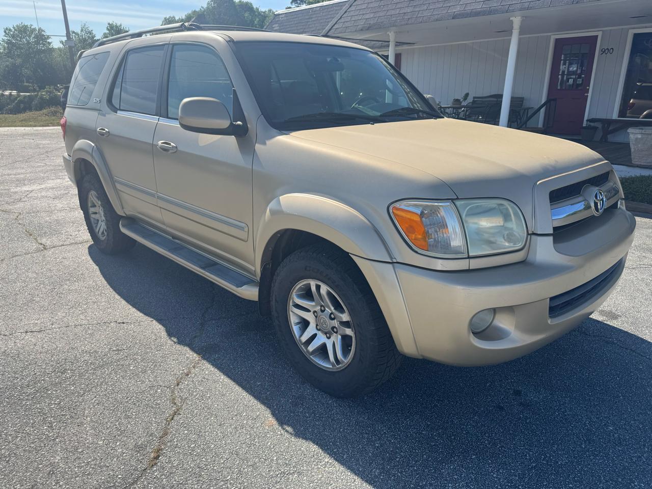 Toyota Sequoia SR5 2WD 2005