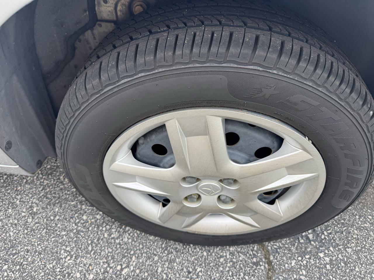 Saturn ION 2 Sedan Manual 2007