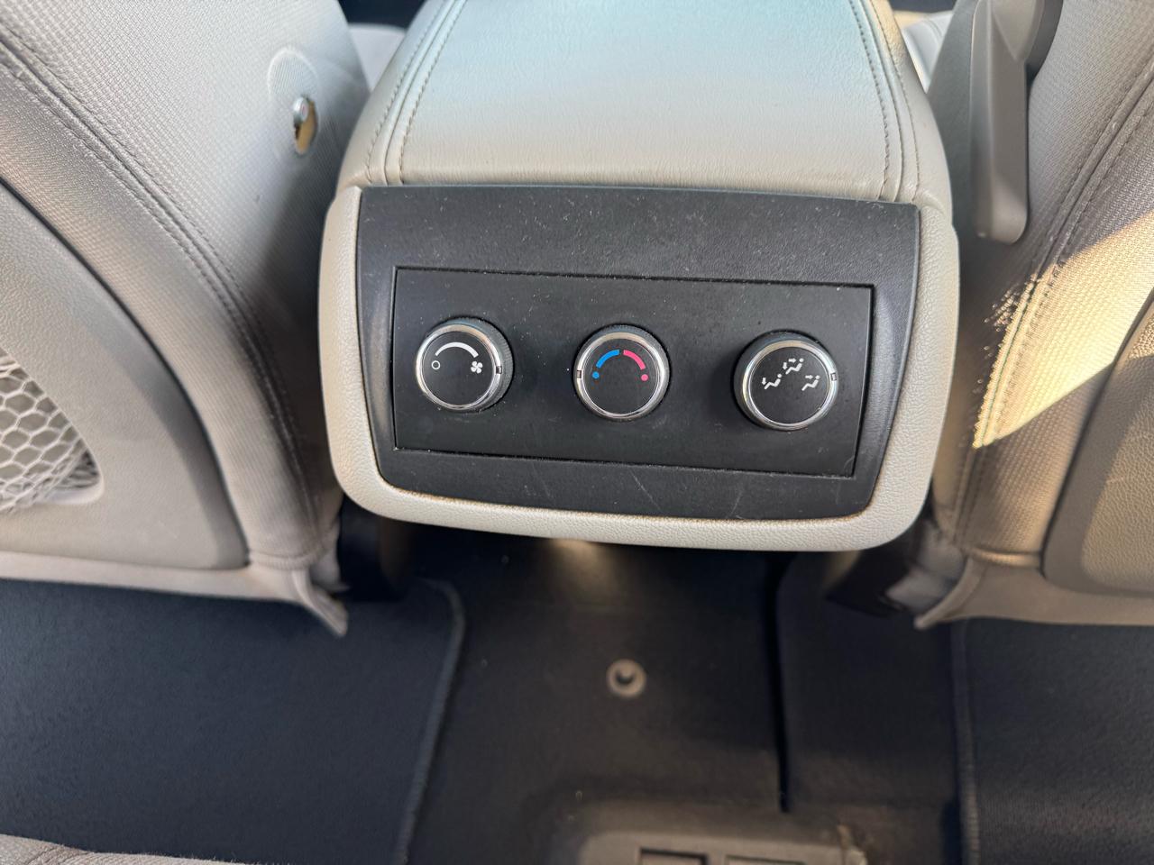 GMC Acadia SLE-1 FWD 2007